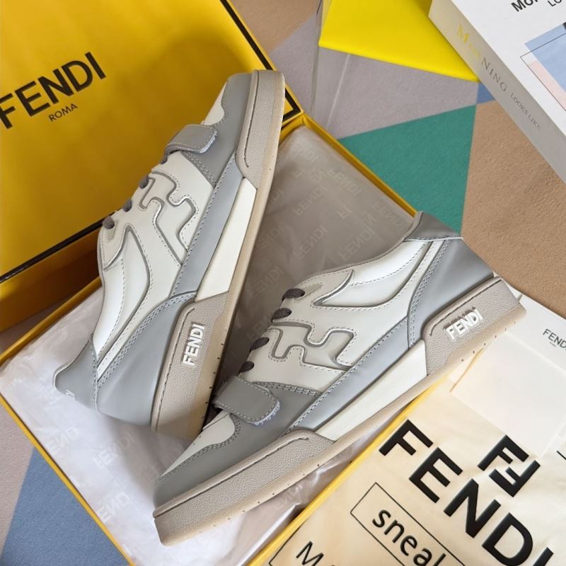 Fendi Low Shoes